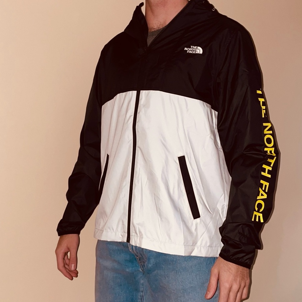 NEW North Face Windbreaker Raincoat Jacket